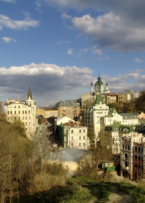 Улица Андреевский спуск